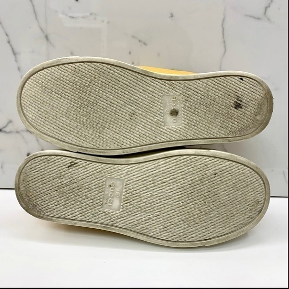 GUCCI YELLOW TAPE KIDS Sneakers (sz stamp 30) - Picture 6 of 16
